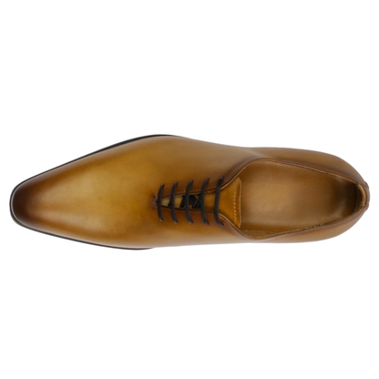 Classic Wholecut Oxford Almond Tan