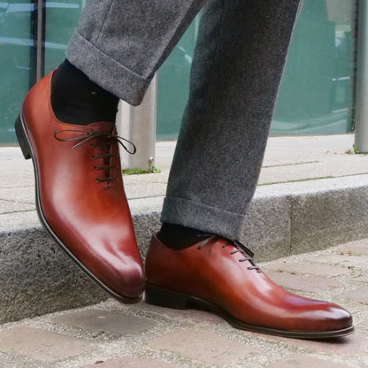Classic Wholecut Oxford Chestnut